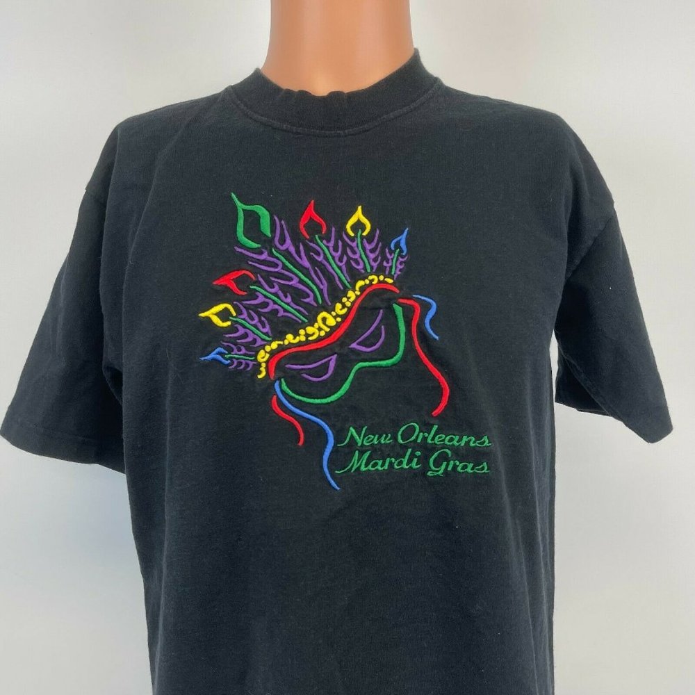 Mardi Gras Masquerade Mask Embroidered T Shirt Vintage 90s Made USA Black L